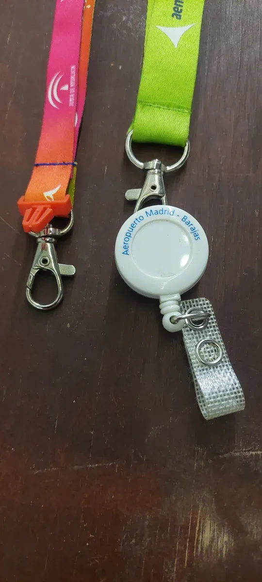 Lanyards Aena y Andalucía