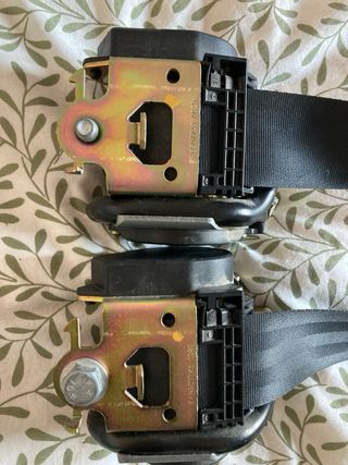 Cinturones seguridad 2ª fila Renault Trafic