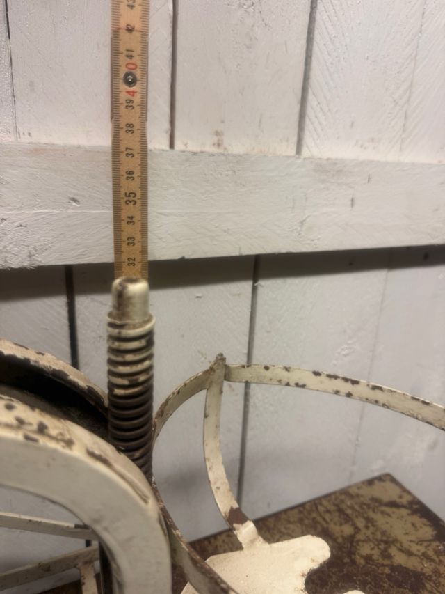 Maquete Máquina Industrial Vintage