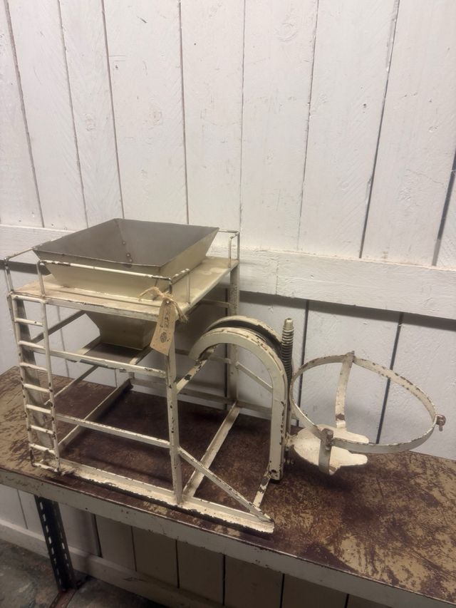 Maquete Máquina Industrial Vintage