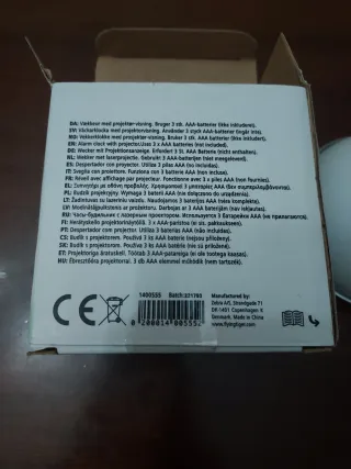 Reloj despertador con proyector. Tiger.