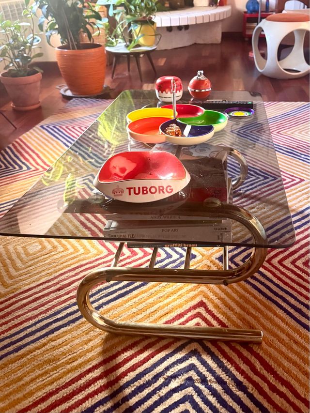 Mesa Centro Space Age