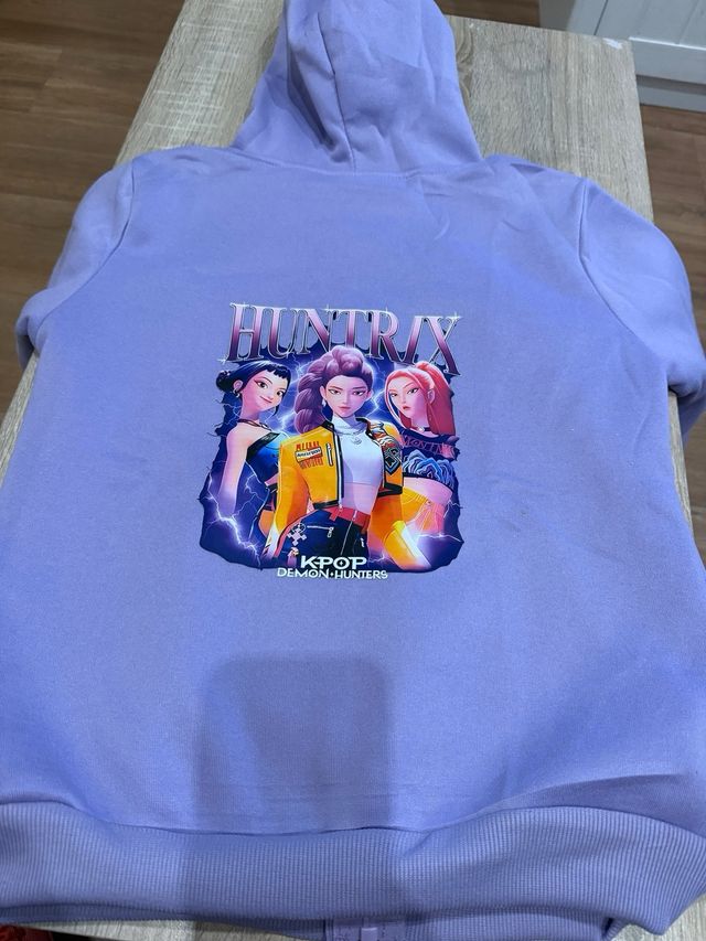 Sudadera Huntrix Morada con Cremallera