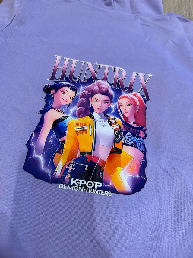 Sudadera Huntrix Morada con Cremallera