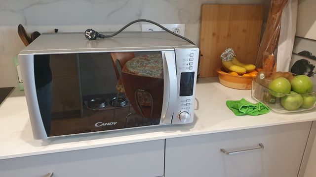 Microondas Candy 25L Grill Inox