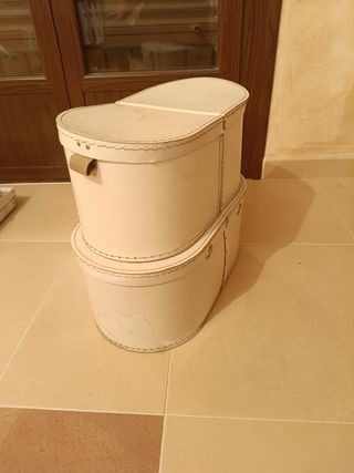 Cajas antiguas para sombreros ovaladas