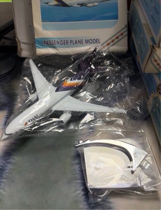 4 Maquetas Aviones B777, B747