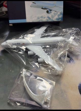 4 Maquetas Aviones B777, B747