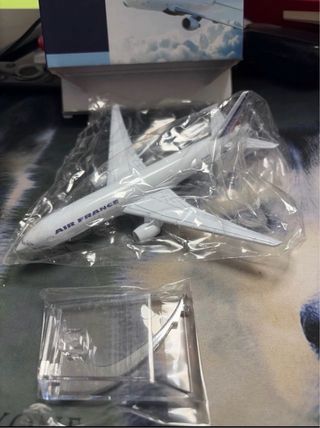 4 Maquetas Aviones B777, B747