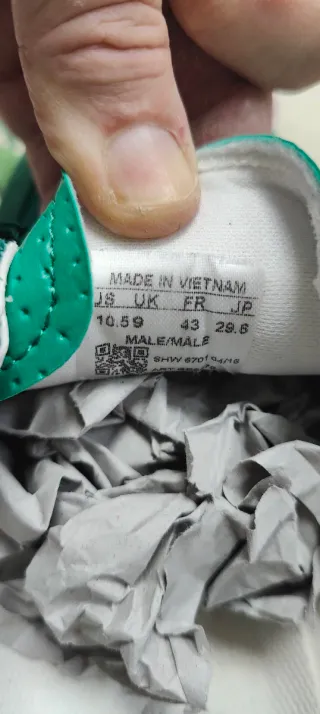 Zapatillas Adidas Verdes y Blancas