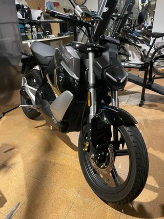 Super Soco TS Street Hunter Moto Eléctrica