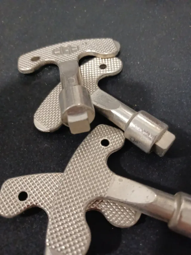 4 Llaves Cuadradas Contador