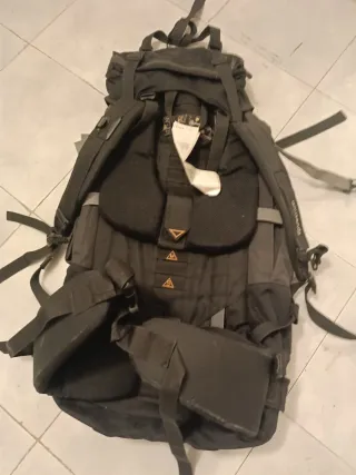 Mochila Montañero Grande Negra/Gris