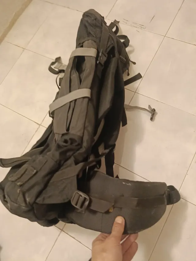 Mochila Montañero Grande Negra/Gris