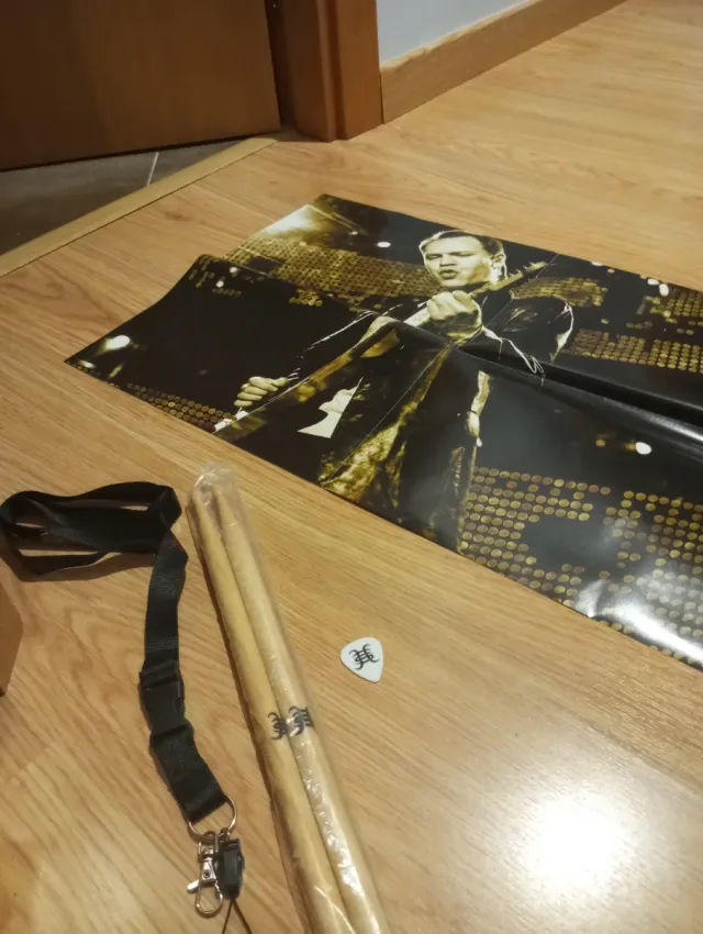 Héroes del Silencio Tour 2007 Deluxe Boxset