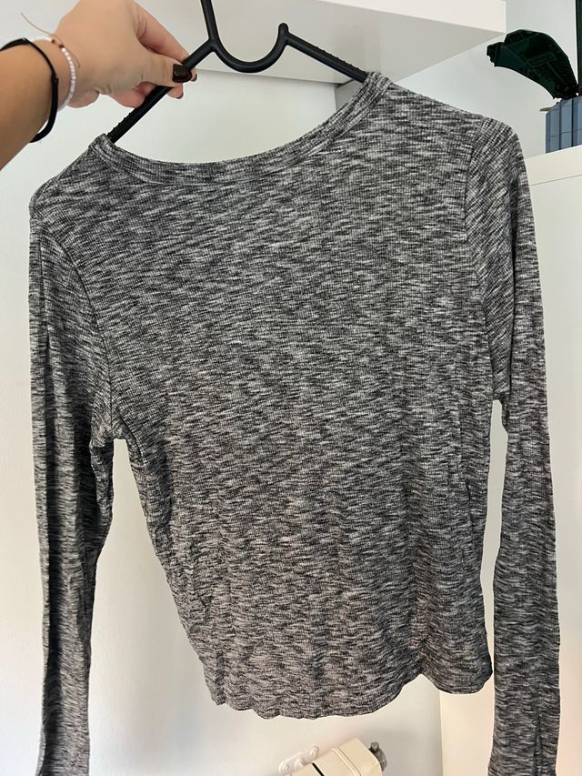 Top gris jaspeado manga larga