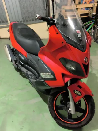 Gilera Nexus 300