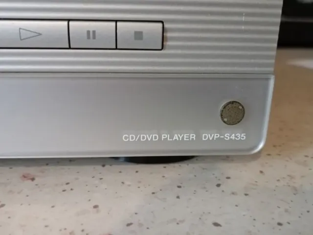 Reproductor CD y DVD Sony