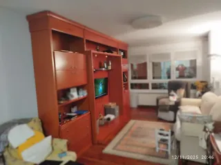 Mueble de salón de madera