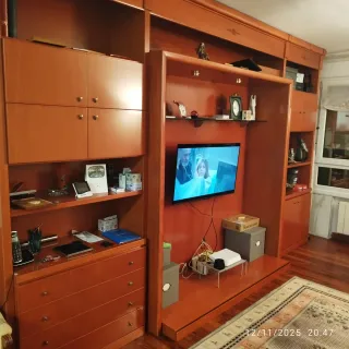 Mueble de salón de madera