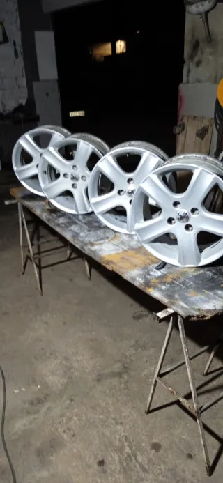 Llantas Peugeot 16 pulgadas