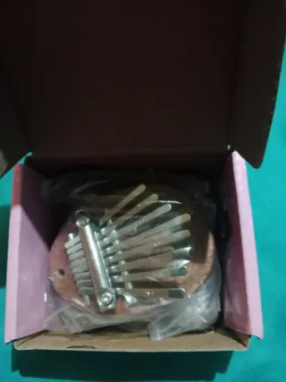 Kalimba / Piano de Dedo 8 Notas