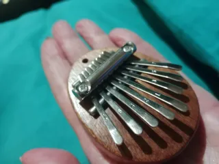 Kalimba / Piano de Dedo 8 Notas