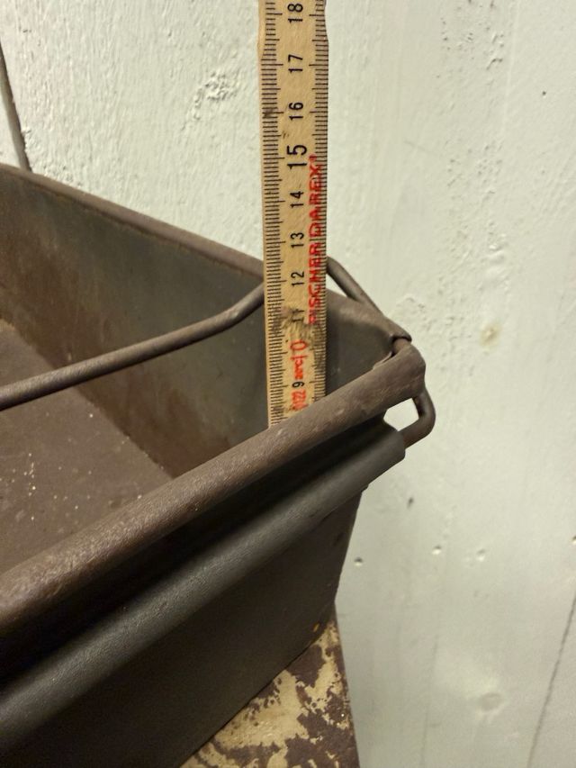 Caixas metálicas Vintage