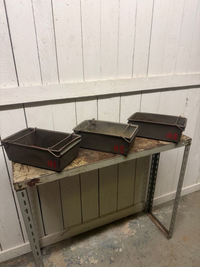 Caixas metálicas Vintage