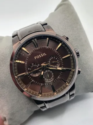 Reloj Fossil marrón