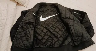 Chaqueta Bomber Nike Negra