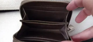 Monedero Bimba y Lola piel perforada.