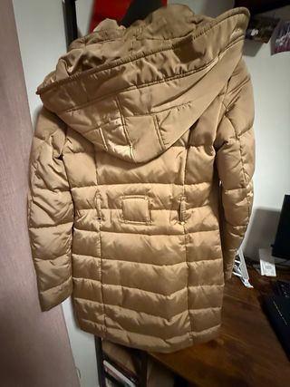 Abrigo largo Mango beige/dorado