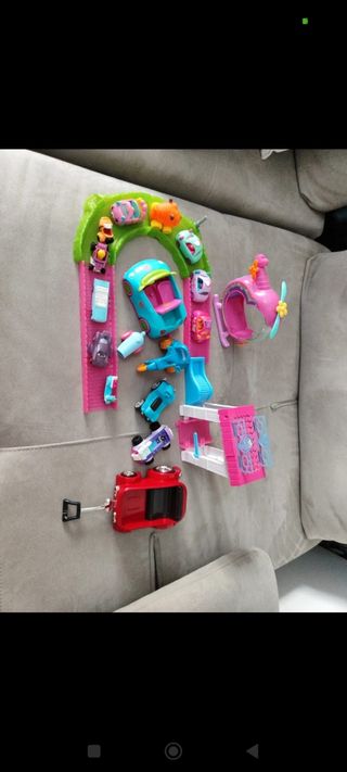 Set giochi bimbi: elicottero, macchinine, pista