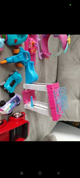 Set giochi bimbi: elicottero, macchinine, pista