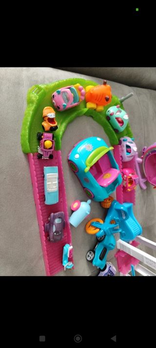 Set giochi bimbi: elicottero, macchinine, pista