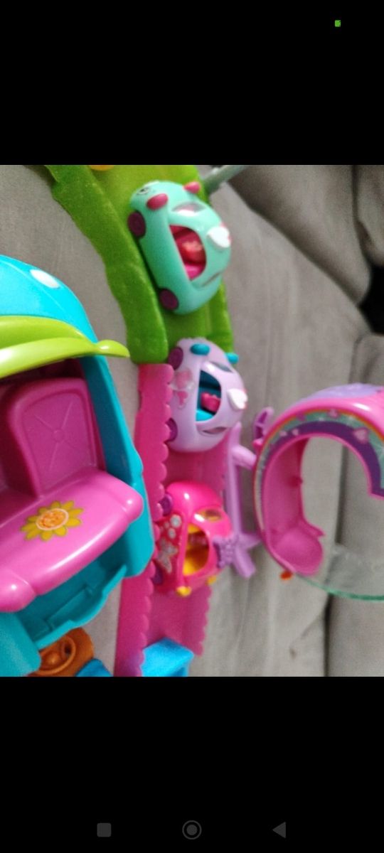 Set giochi bimbi: elicottero, macchinine, pista