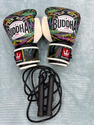 Guantes boxeo Buddh kids y comba leone