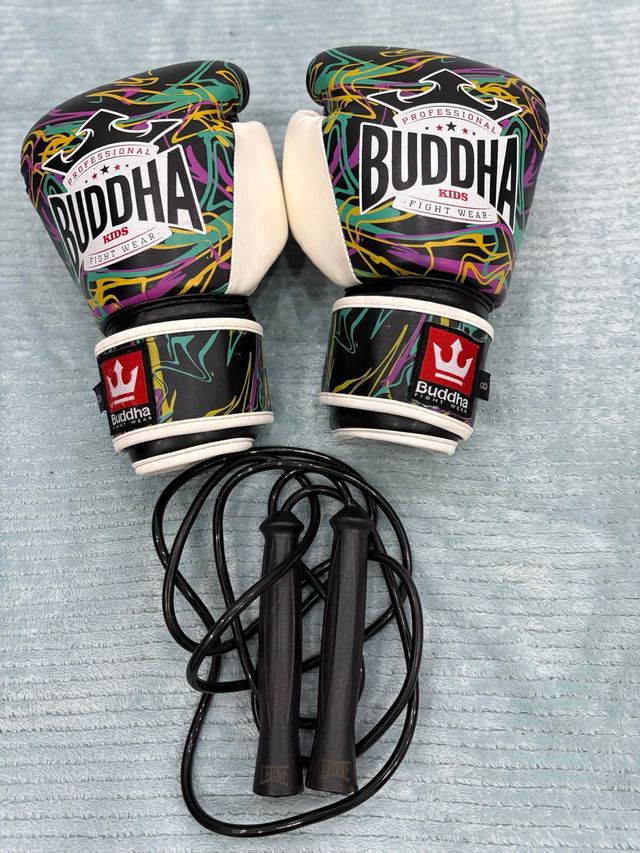 Guantes boxeo Buddh kids y comba leone