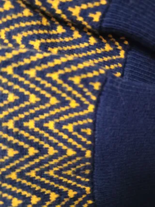Maglione uomo fantasia zig-zag blu e giallo