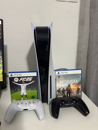 Consola PS5 + 2 Mandos + Battlefield 6