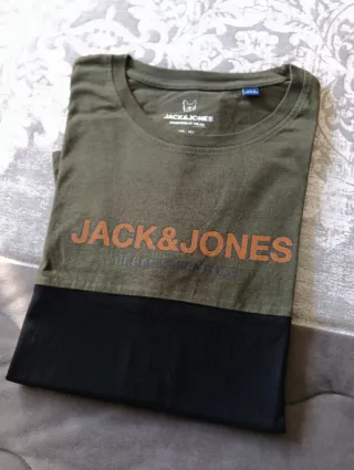 Camiseta Jack & Jones verde y negra