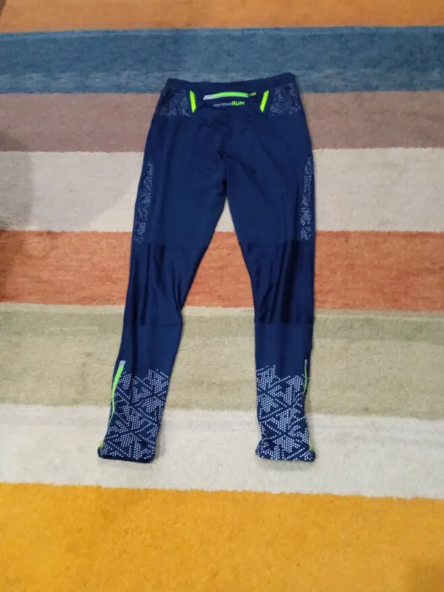 Mayas Karrimor azules con detalles