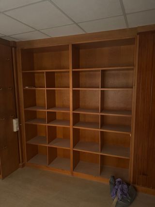 Mobiliario de Panadería Madera y Cristal