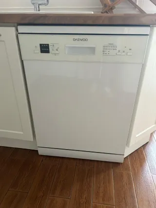 Cocina blanca estilo rústico