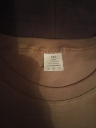 2 camisetas E Tierra