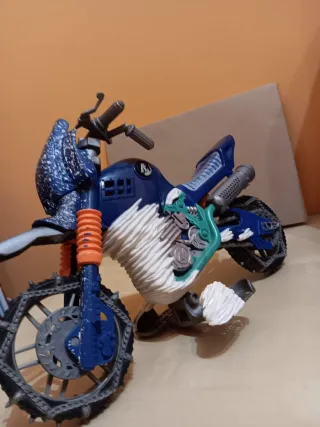 Moto M.A.X. todoterreno azul