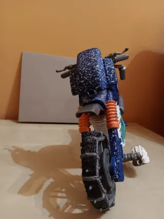 Moto M.A.X. todoterreno azul