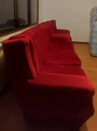 Sofá y 2 butacas terciopelo rojo