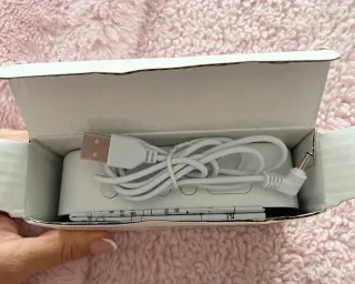 Orologio sveglia digitale a specchio